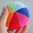 GRIMM'S Regenbogenball - Babyball mit Glöckchen